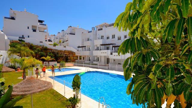 Valle Romano Golf Resort Estepona Exterior photo